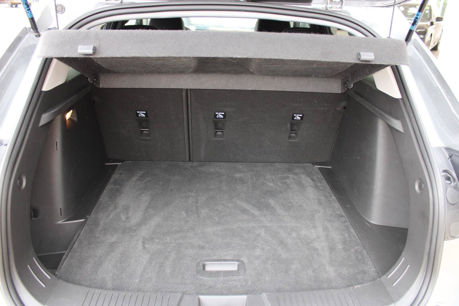 Used 2025 Chevrolet Trax LT FWD image 25
