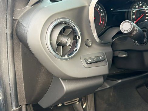 Used 2022 Chevrolet Camaro SS image 10