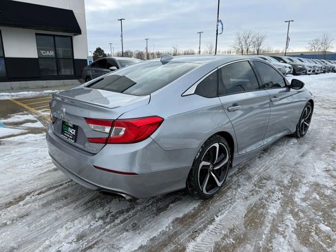 Used 2019 Honda Accord Sport image 15