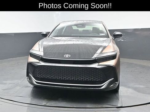 Used 2023 Toyota Crown Platinum AWD/4WD image 9