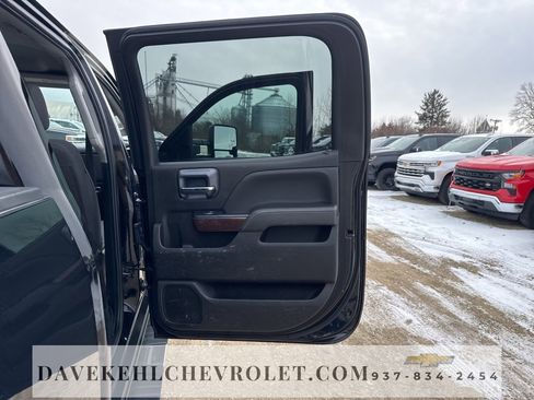 Used 2018 GMC Sierra 2500 SLE image 24