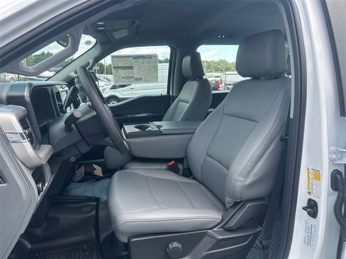 New 2026 Ford F250 XL w/ FX4 Off-Road Package image 17