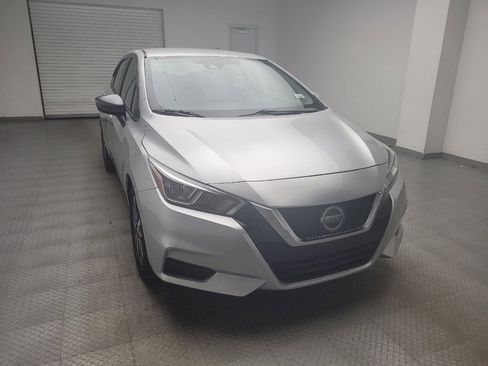 Used 2021 Nissan Versa SV FWD image 14