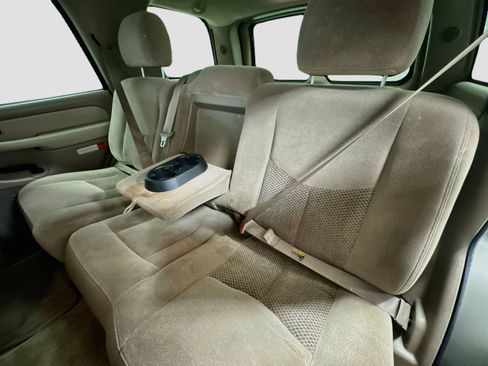 Used 2003 Chevrolet Tahoe LS RWD image 21