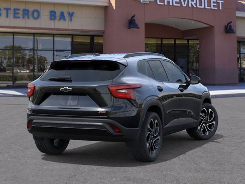 New 2026 Chevrolet Trax RS w/ Driver Confidence Package FWD image 4