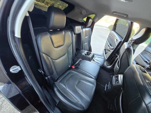 Used 2018 Ford Edge Titanium image 30