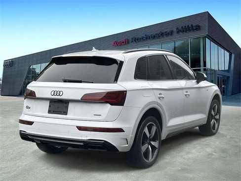 Used 2024 Audi Q5 2.0T Premium Plus w/ Premium Plus Package image 5