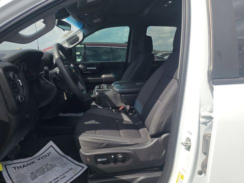 Used 2022 Chevrolet Silverado 2500 W/T w/ WT Convenience Package image 5