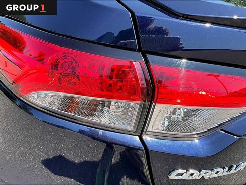 Used 2021 Toyota Corolla SE FWD image 28