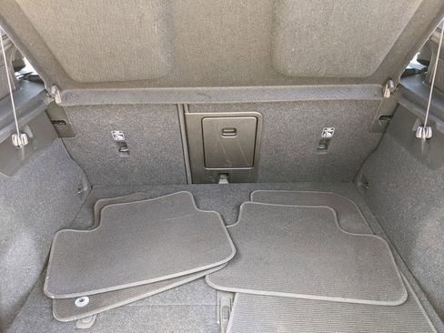 Certified 2023 Volvo C40 P8 Recharge Ultimate AWD/4WD image 27