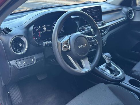 Used 2022 Kia Forte LXS w/ LXS Technology Package image 23