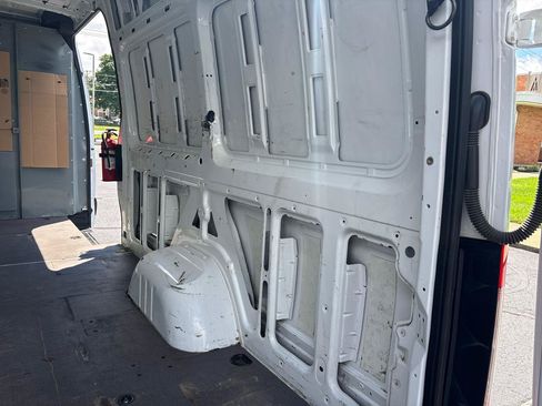 Used 2020 Mercedes-Benz Sprinter 3500 image 13