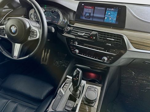 Used 2018 BMW 540i RWD image 6