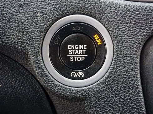 Used 2023 Dodge Charger SXT image 38