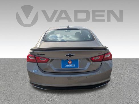 Used 2025 Chevrolet Malibu RS FWD image 25