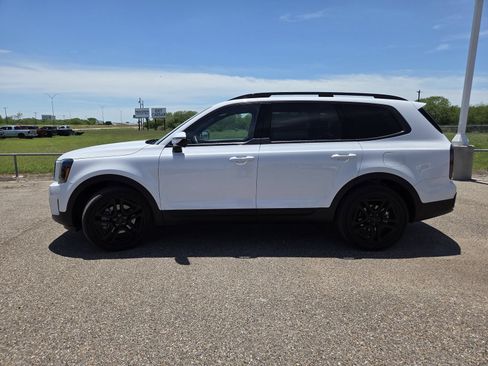 Used 2025 Kia Telluride SX X-Line AWD/4WD image 4