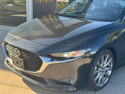 Used 2021 MAZDA MAZDA3 s FWD image 39