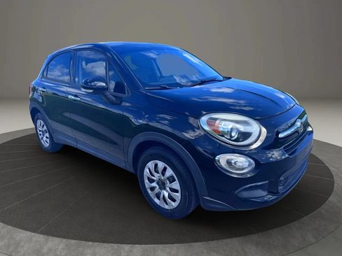 Used 2016 FIAT 500X Pop FWD image 2