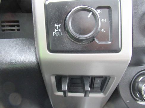 Used 2020 Ford F250 Lariat image 31