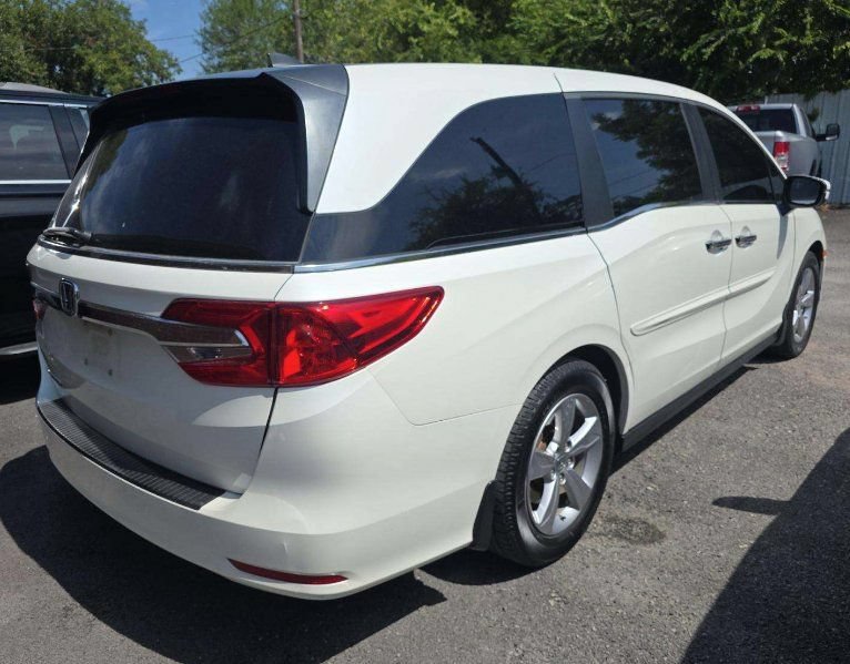 Used 2018 Honda Odyssey EX-L image 4