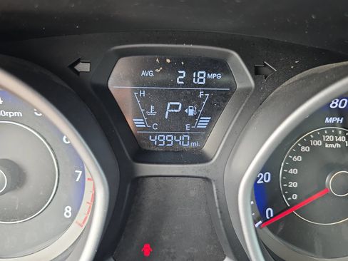 Used 2016 Hyundai Elantra Sport FWD image 27