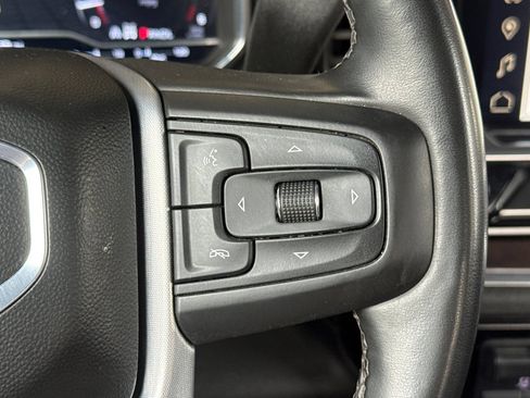 Used 2025 GMC Sierra 1500 SLT AWD/4WD image 35
