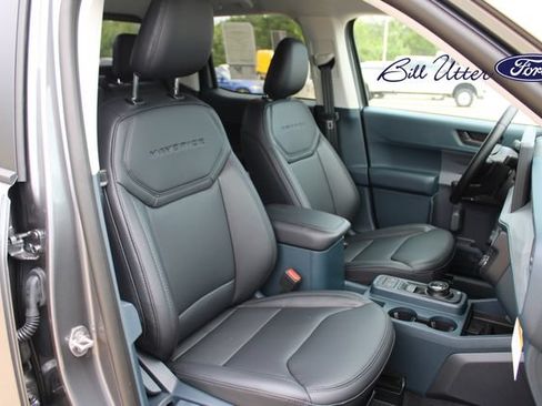 New 2026 Ford Maverick Lariat w/ Black Appearance Package AWD/4WD image 8