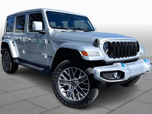 Used 2024 Jeep Wrangler High Altitude image 3