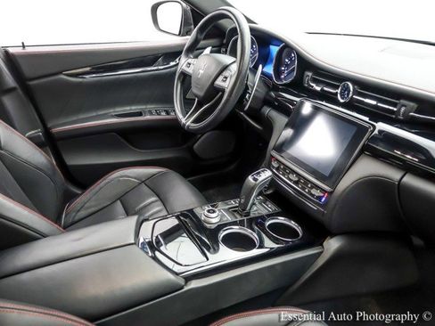 Used 2019 Maserati Quattroporte S GranSport Q4 image 33