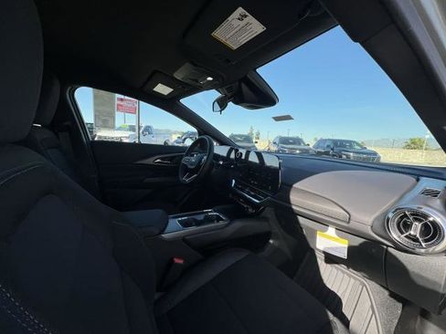 New 2026 Chevrolet Equinox EV LT w/ Comfort Package AWD/4WD image 28