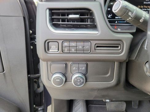 Used 2022 GMC Yukon SLT w/ SLT Luxury Package image 21