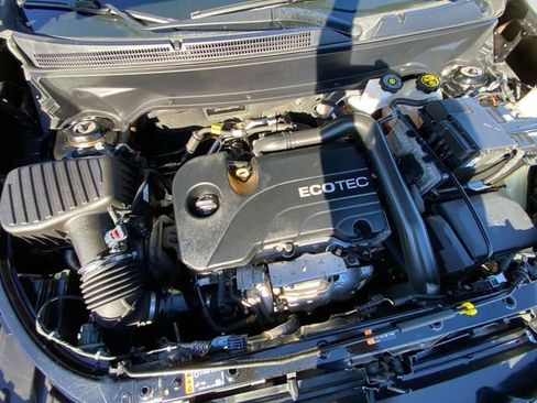 Used 2019 Chevrolet Equinox LT image 27