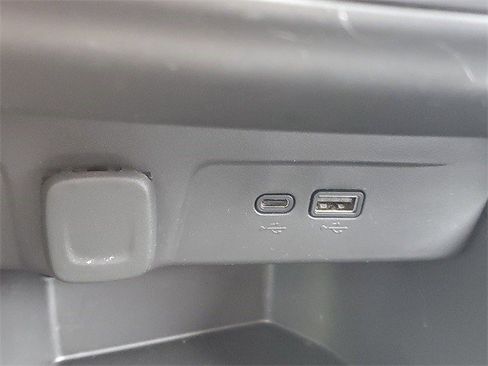 Certified 2024 Chevrolet Trax LS w/ LS Convenience Package image 23