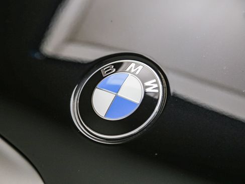 Used 2024 BMW X5 xDrive40i w/ Premium Package AWD/4WD image 9