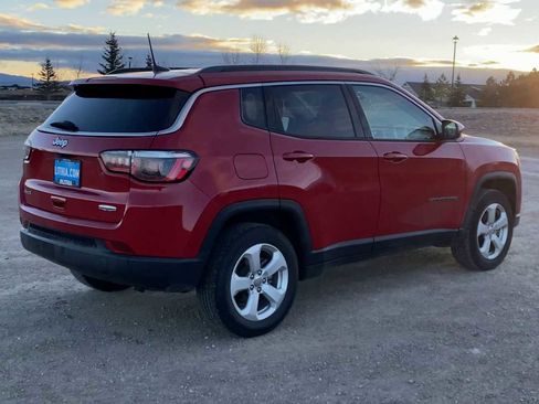 Certified 2020 Jeep Compass Latitude w/ Cold Weather Group image 8