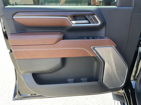 New 2025 GMC Sierra 3500 Denali Ultimate image 23