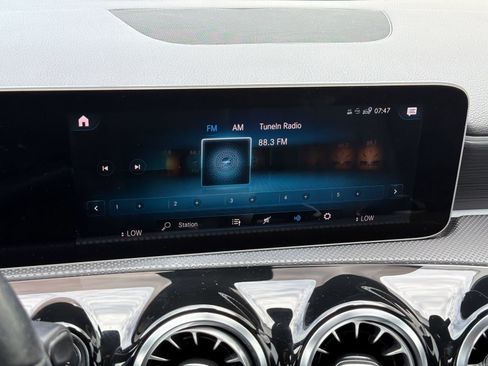 Certified 2019 Mercedes-Benz A 220 image 21