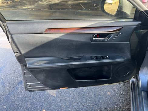 Used 2013 Lexus ES 350 image 19