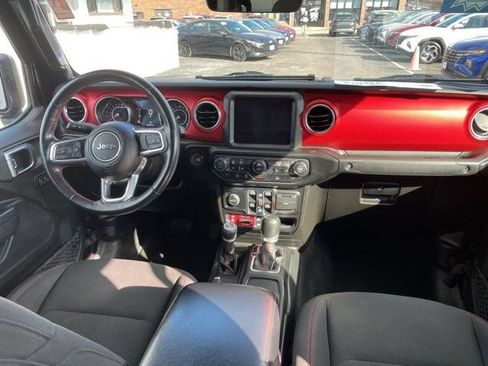 Used 2022 Jeep Gladiator Rubicon w/ Cold Weather Group AWD/4WD image 8