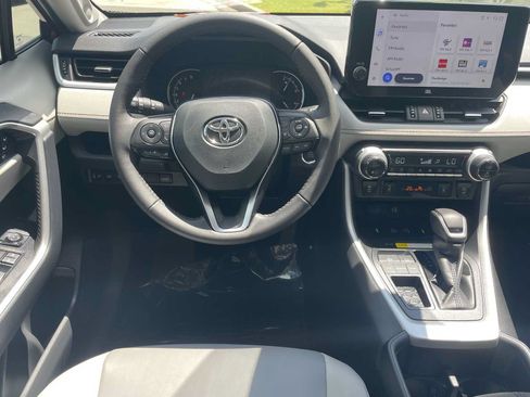 Used 2025 Toyota RAV4 XLE Premium w/ Weather Package FWD image 8