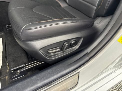 Used 2022 Toyota Avalon Touring w/ Advanced Safety Package FWD image 14