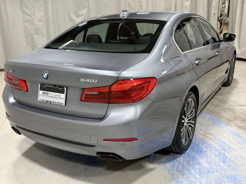 Used 2020 BMW 540i xDrive w/ Convenience Package AWD/4WD image 17