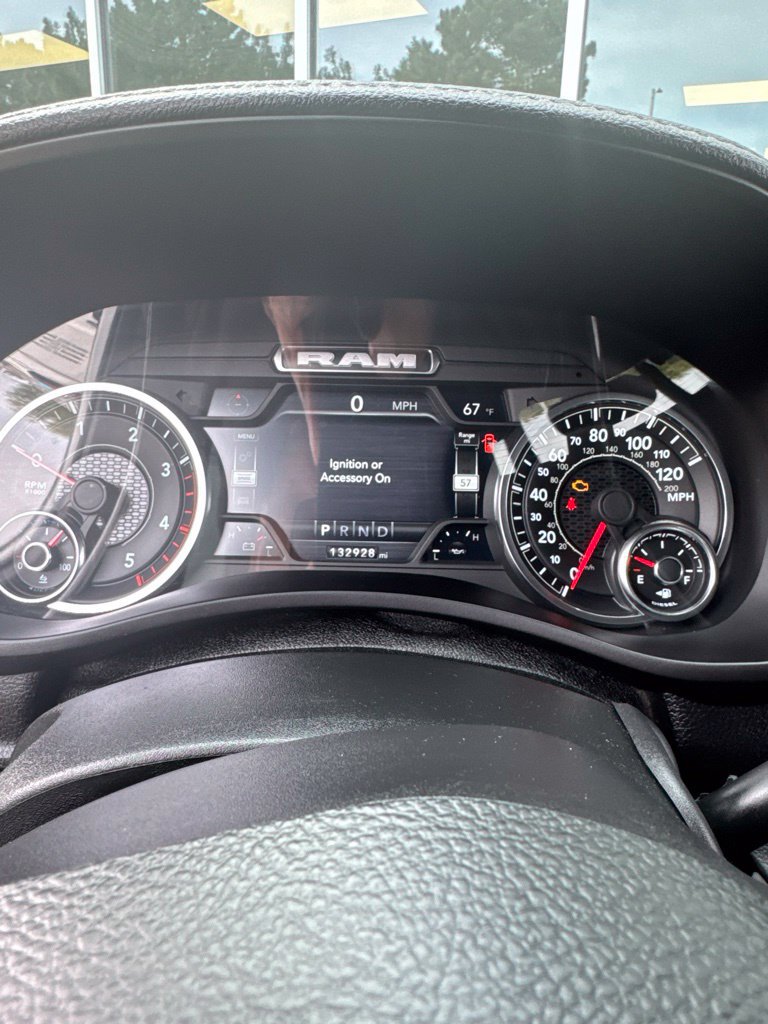 Used 2022 RAM 2500 Laramie AWD/4WD image 9