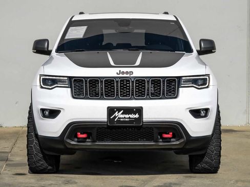 Used 2018 Jeep Grand Cherokee Trailhawk w/ Trailhawk Luxury Group image 6