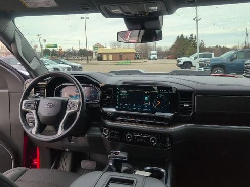 Certified 2022 Chevrolet Silverado 1500 LT Trail Boss AWD/4WD image 42