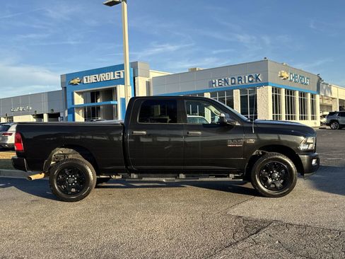 Used 2016 RAM 2500 Big Horn w/ Black Appearance Group image 11