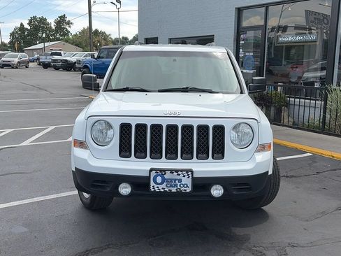 Used 2014 Jeep Patriot Sport FWD image 8