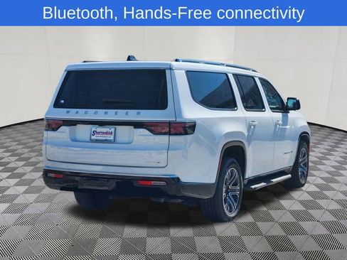 Used 2024 Jeep Wagoneer L Series II image 4