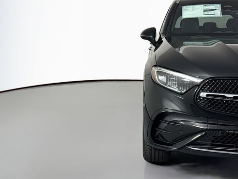 New 2026 Mercedes-Benz GLC 300 image 13