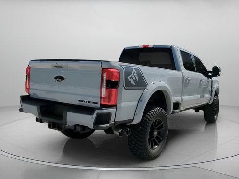 Used 2025 Ford F250 Lariat w/ Lariat Ultimate Package image 28